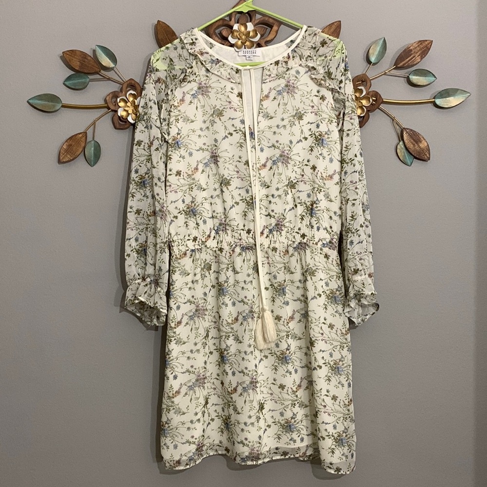 Barneys New York White Blue Floral Print Elastic Waistline Dress Size Medium
